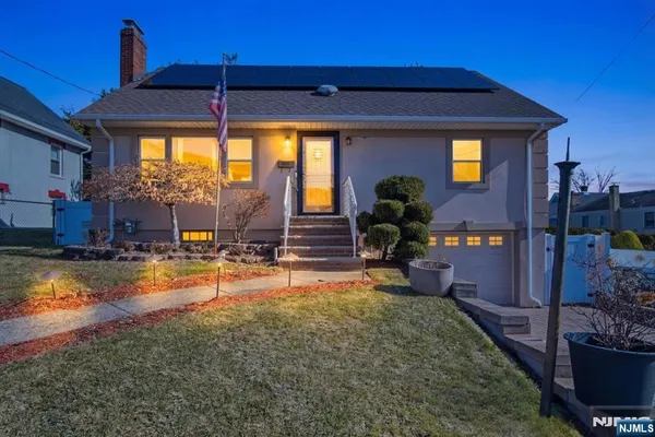 $899,999 | 565 Center Street, Wood-Ridge, NJ 07075