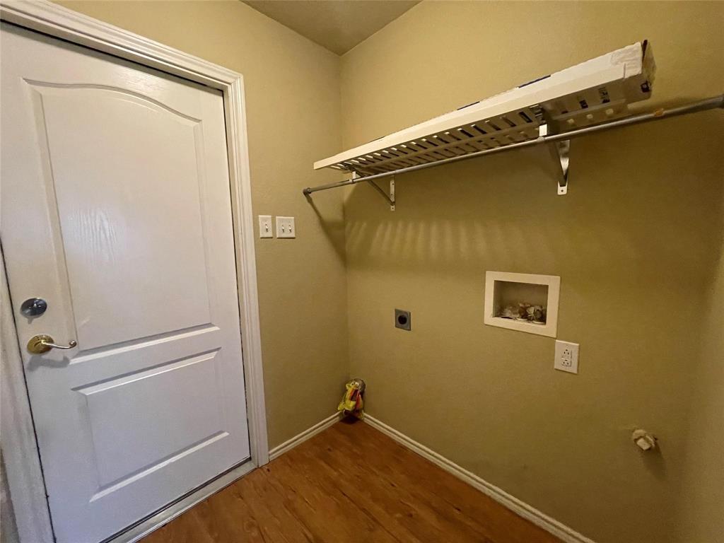 705 Rambling Court Granbury, TX 76049 - Photo 12 of 16