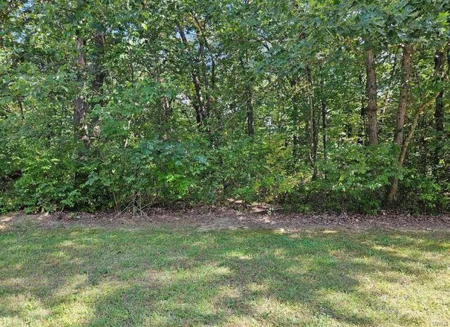 $28,500 | 0 Lot 14 Tarrant's Estates, Bowling Green, MO 63334