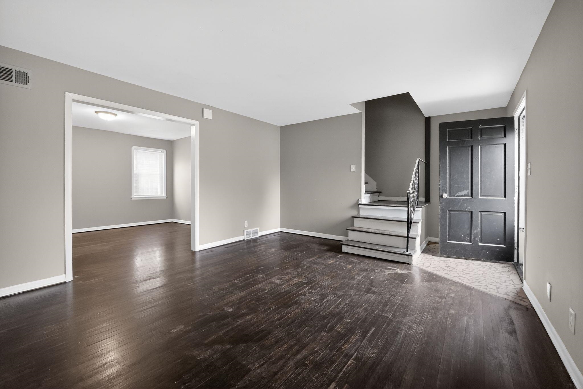 4646 Applegate Road Memphis, TN 38109 - Photo 3 of 37 a view of a livingroom with wooden floor