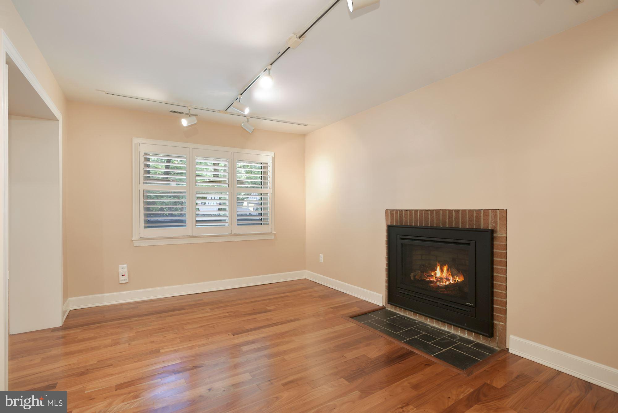 2000 Golf Course Drive Reston, VA 20191 - Photo 39 of 44