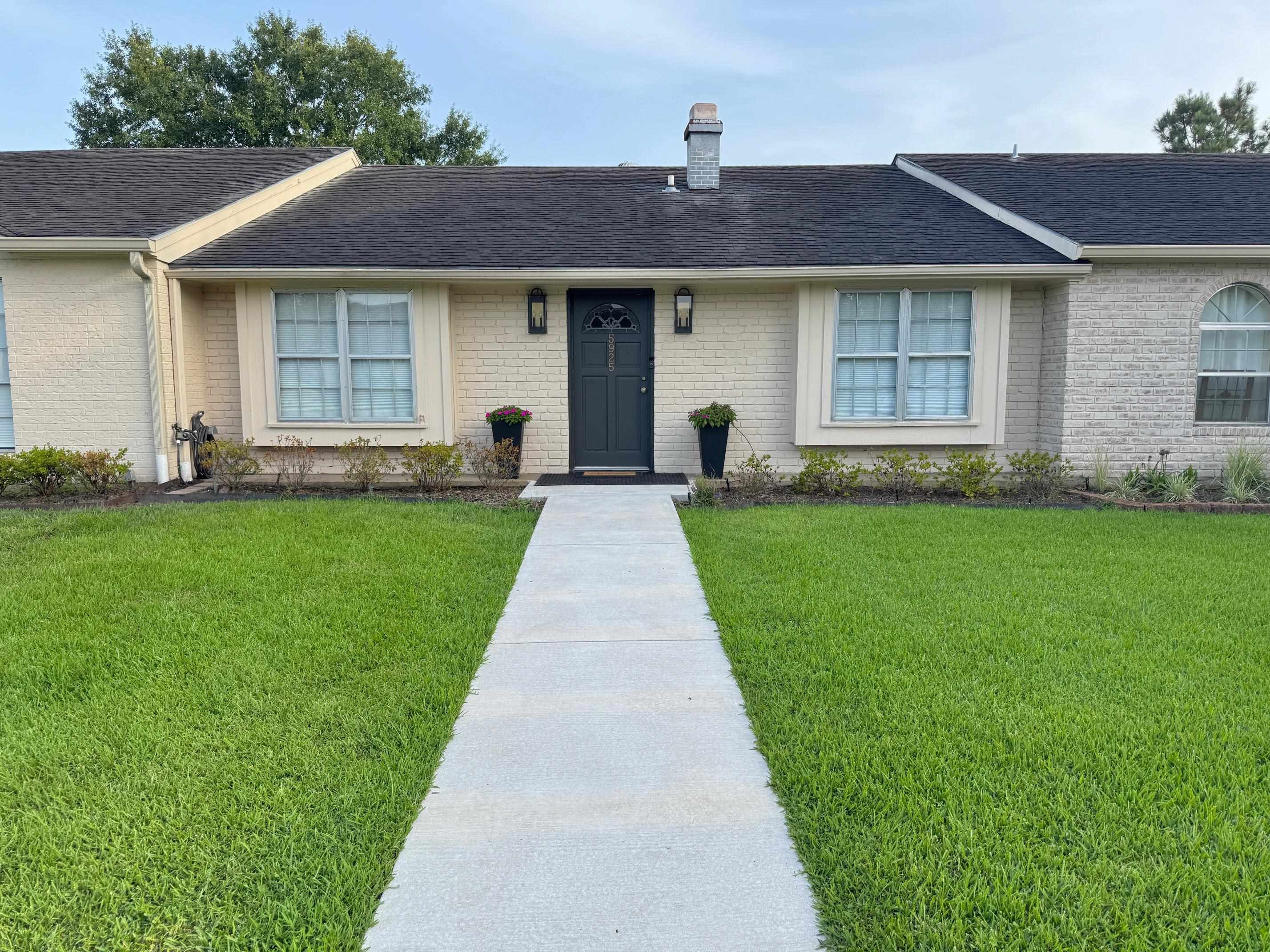 5925 Meadow Way, Unit GORGEOUS NEWLY RENOVATED Beaumont, TX 77707 - Photo 1 of 1