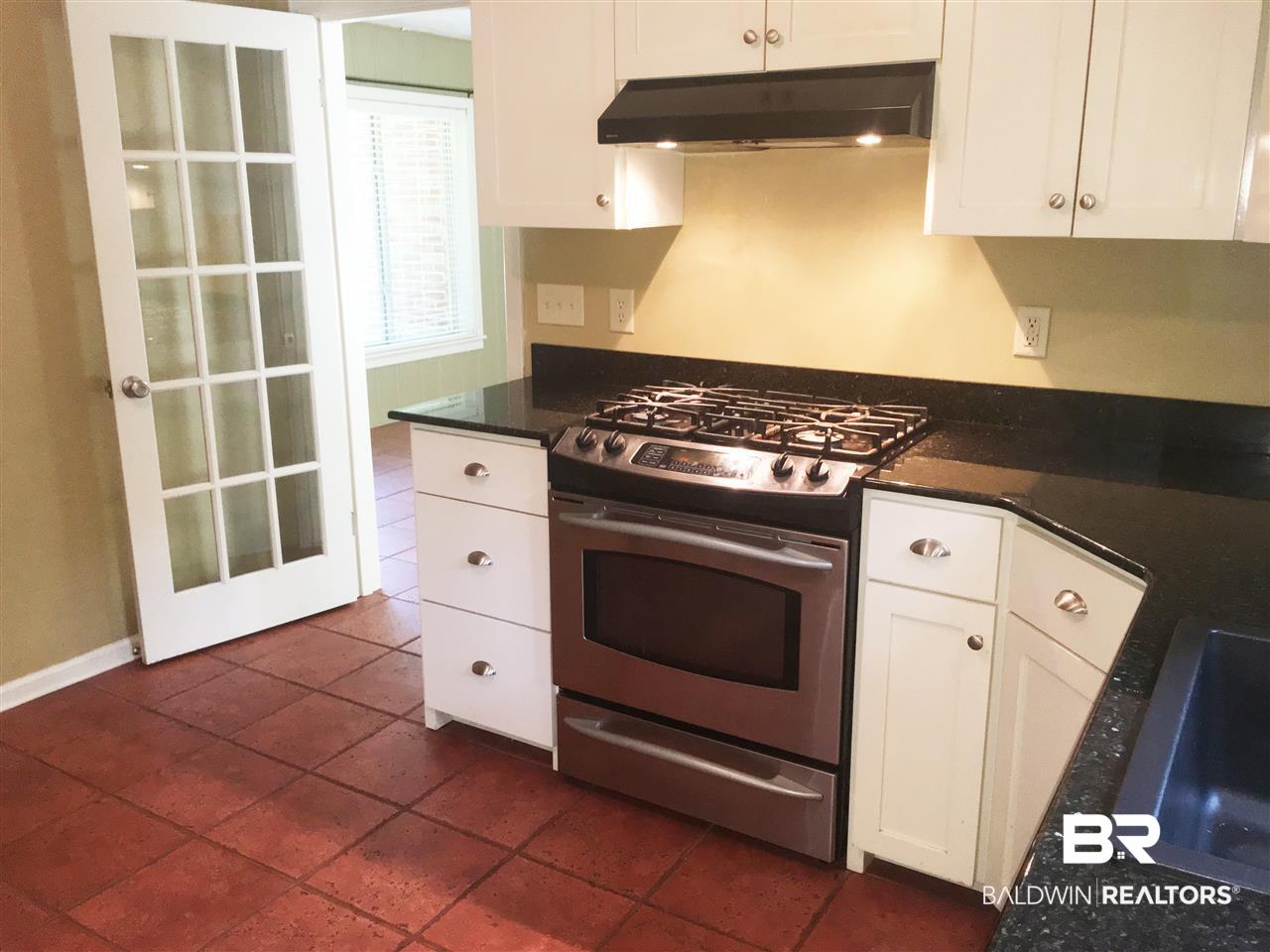 4213 Vega Drive Mobile, AL 36693 - Photo 5 of 23