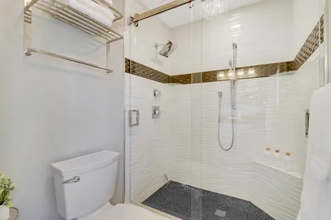 $4,100 | 204 Old Meadow Way, Palm Beach Gardens, FL 33418