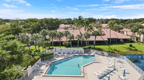$4,100 | 204 Old Meadow Way, Palm Beach Gardens, FL 33418