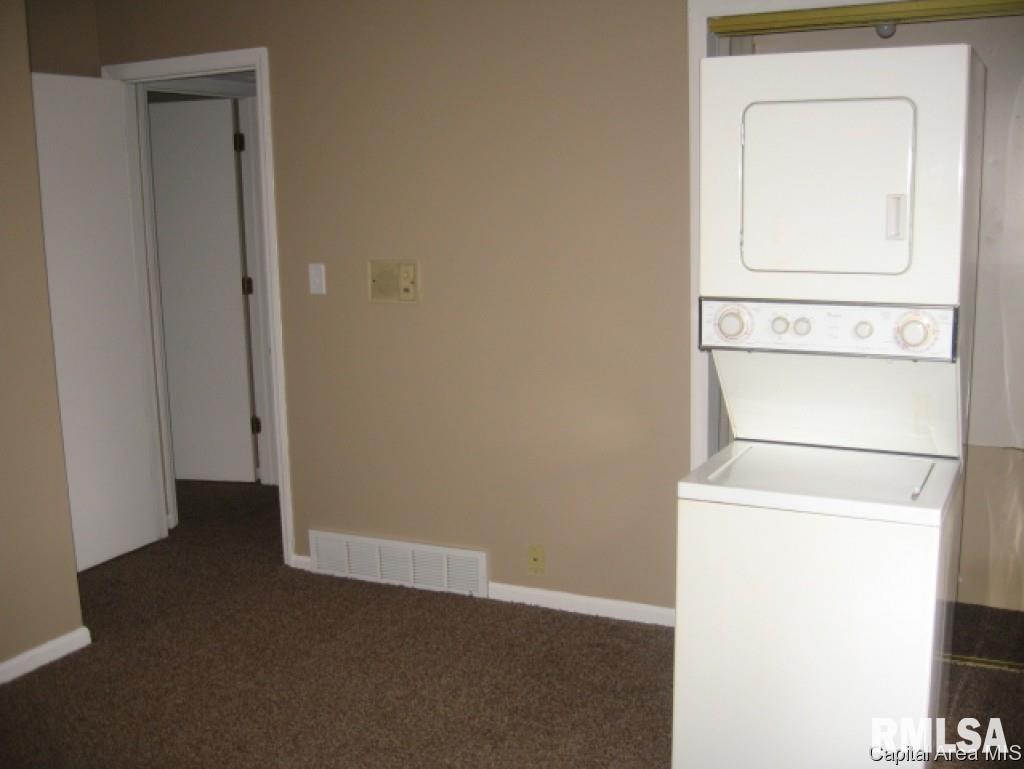 1921 Jeanette Lane, Unit 1 Springfield, IL 62702 - Photo 12 of 14 Gallery Image 12