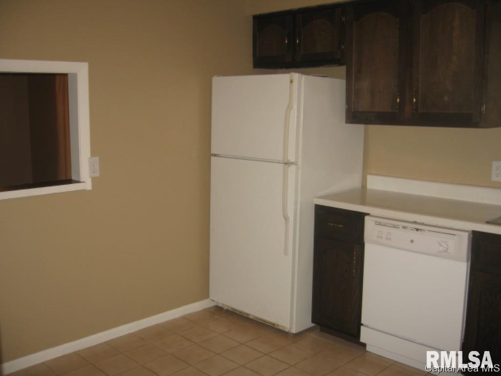 1921 Jeanette Lane, Unit 1 Springfield, IL 62702 - Photo 6 of 14 Gallery Image 6