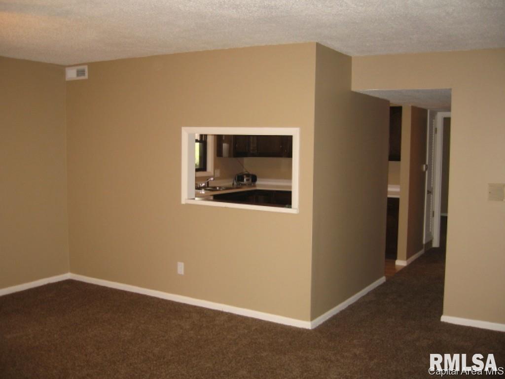 1921 Jeanette Lane, Unit 1 Springfield, IL 62702 - Photo 7 of 14 Gallery Image 7