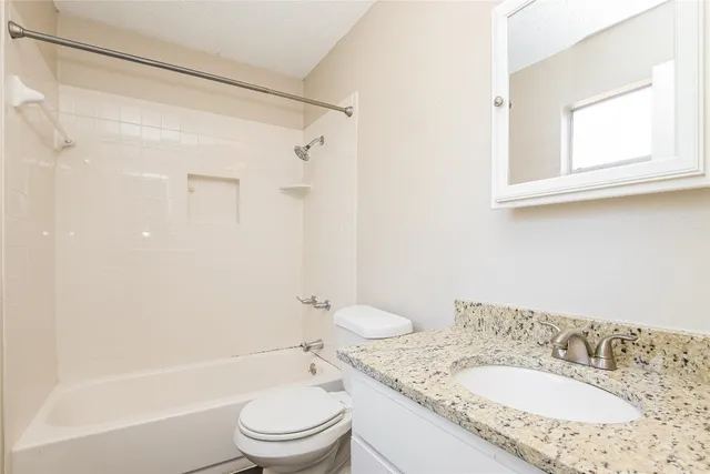 $1,599 | 5201 Evans Avenue, Unit D, Austin, TX 78751