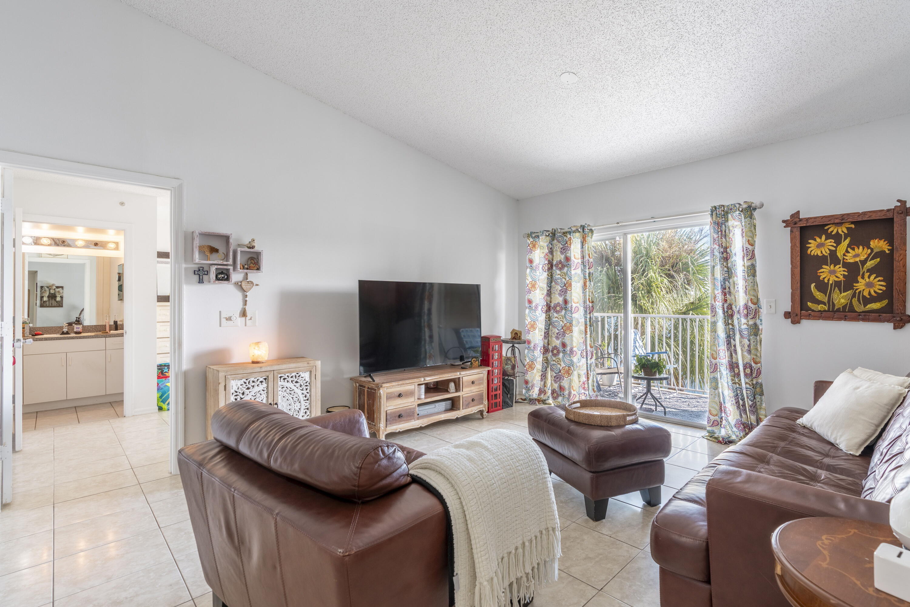 5031 Wiles Road, Unit 304 Pompano Beach, FL 33073 - Photo 1 of 55 14-print-iPixx_01_6