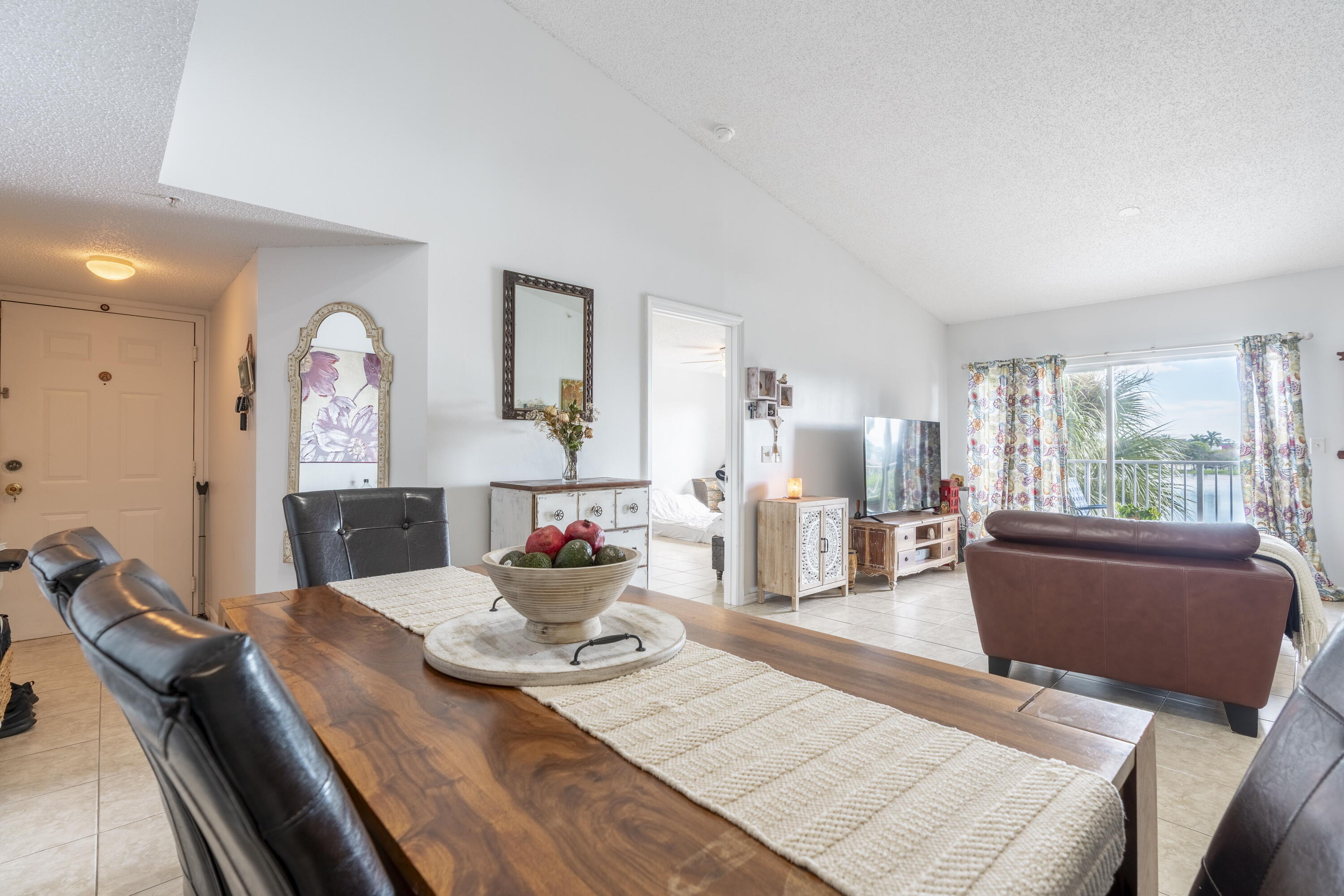 5031 Wiles Road, Unit 304 Pompano Beach, FL 33073 - Photo 12 of 55 11-print-iPixx_01_3