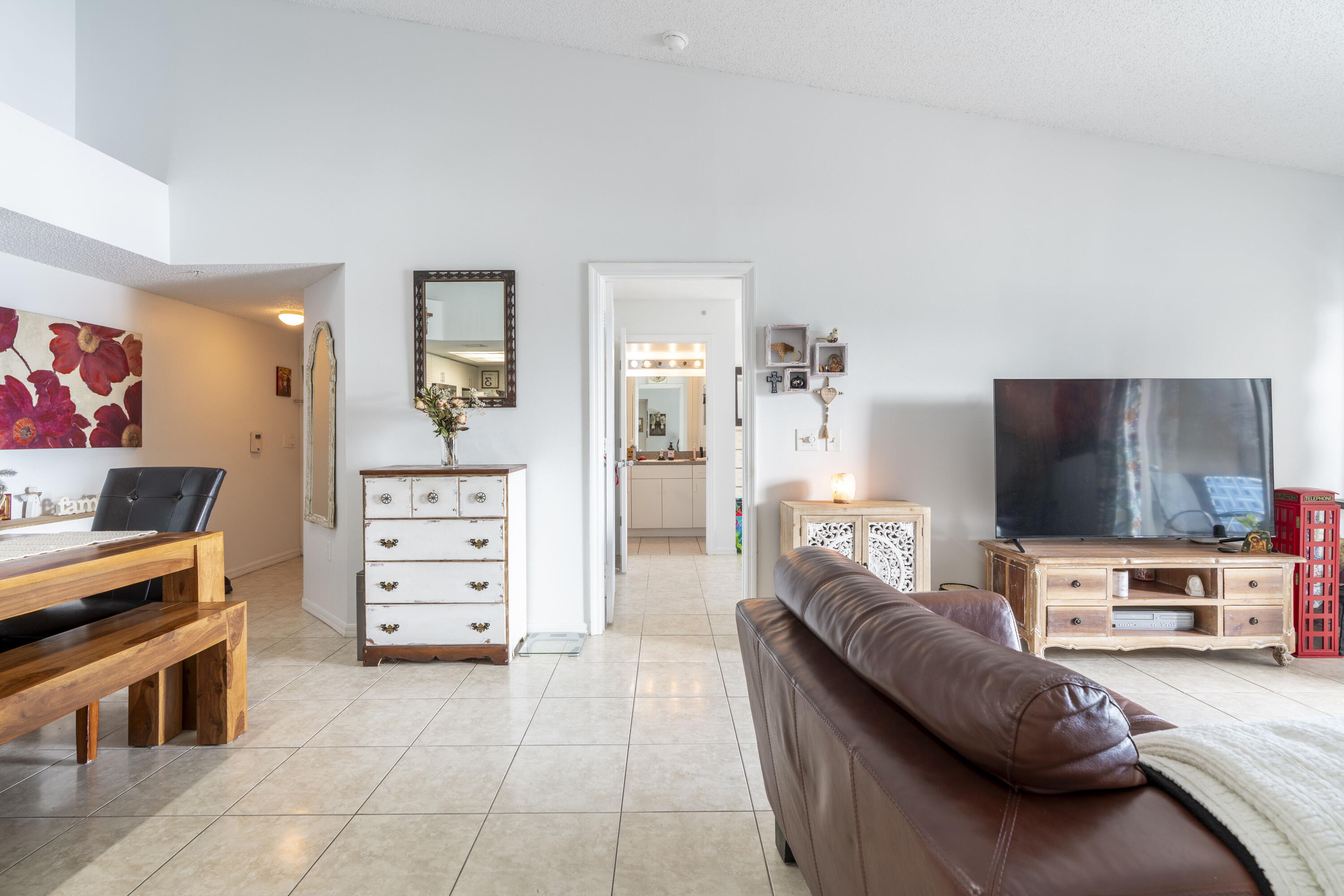 5031 Wiles Road, Unit 304 Pompano Beach, FL 33073 - Photo 31 of 55 31-print-iPixx_01_23