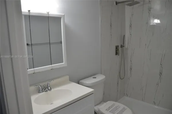 $1,650 | 13475 Southwest 9th Street, Unit 407A, Pembroke Pines, FL 33027