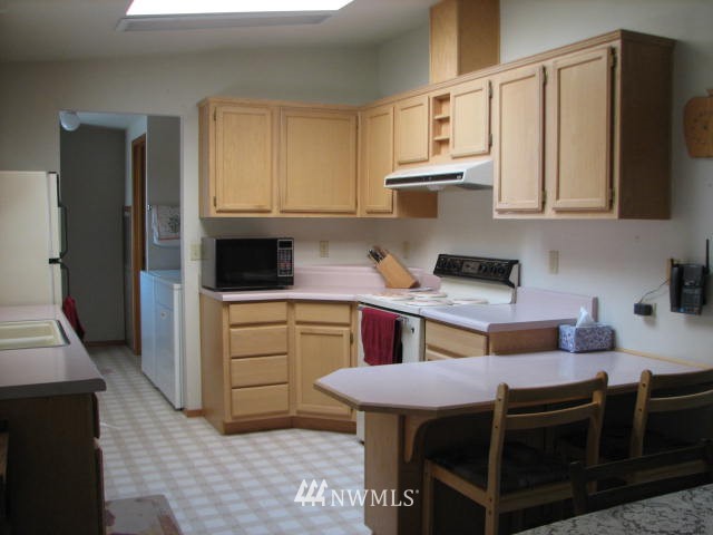 323 Spring Circle Mattawa, WA 99349 - Photo 3 of 10 Gallery Image 3