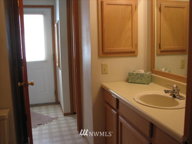 323 Spring Circle Mattawa, WA 99349 - Photo 7 of 10 Gallery Image 7