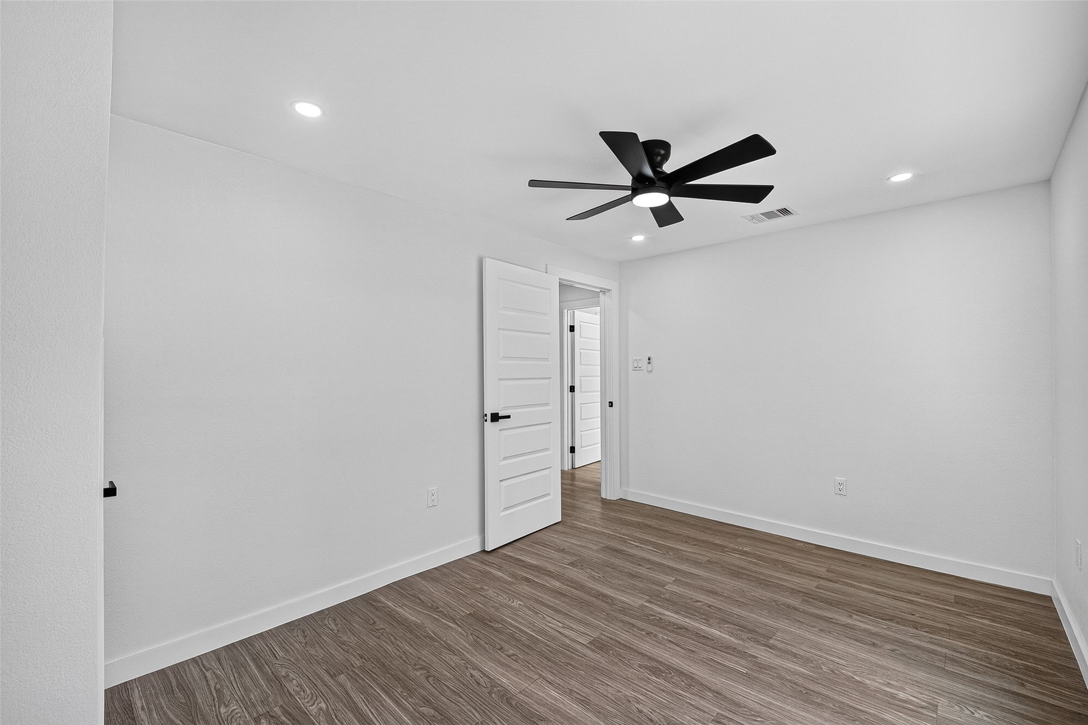 106 South 9th Street Highlands, TX 77562 - Photo 39 of 50