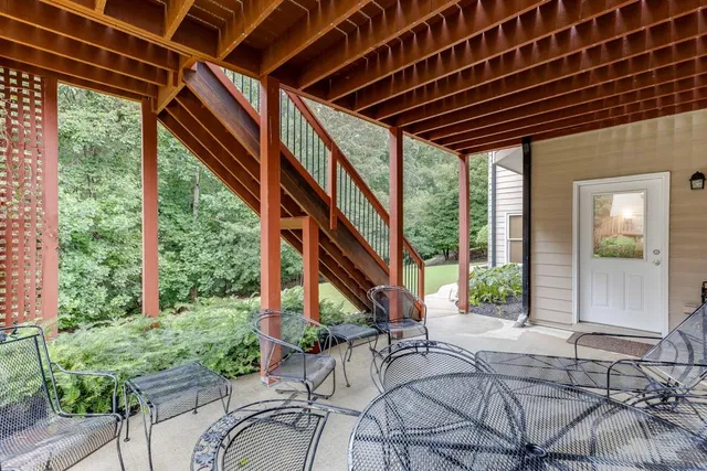 $925,000 | 382 Spring Willow Drive Northwest, Sugar Hill, GA 30518