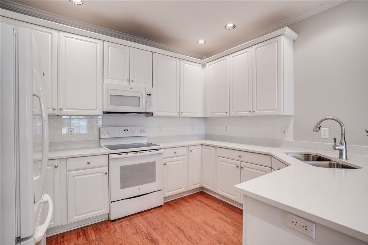 122 Hicks Road Nashville, TN 37221 - Photo 10 of 34 Gallery Image 10