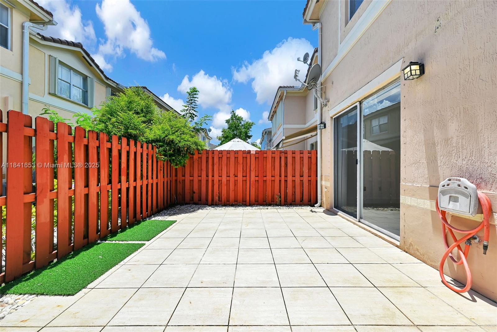 Three Lakes Miami, FL 33186 - Photo 7 of 54