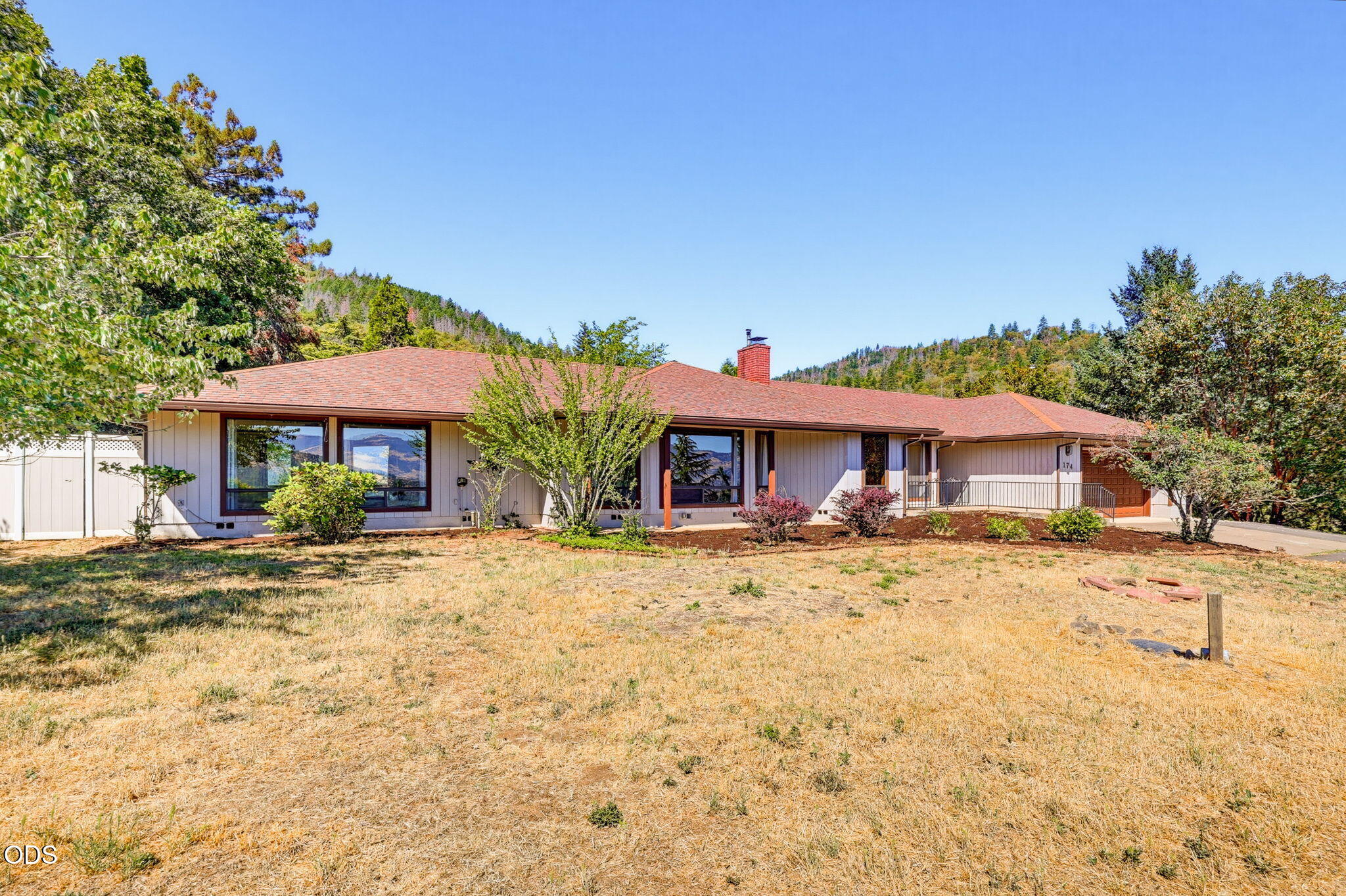 174 Hummingbird Lane Talent, OR 97540 - Photo 61 of 101