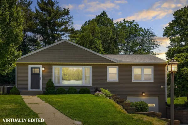 $239,900 | 1211 7th Street, Orion, IL 61273
