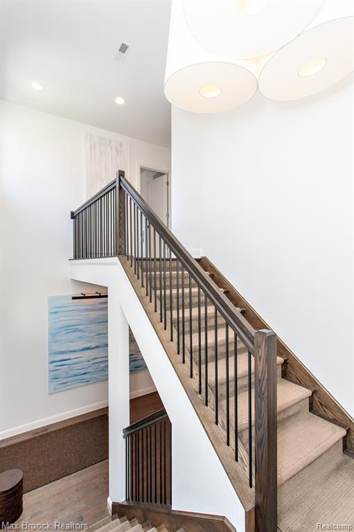 25925 York Road Royal Oak, MI 48067 - Photo 46 of 88