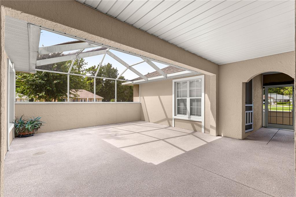 11299 Southwest 71st Terrace Road Ocala, FL 34476 - Photo 5 of 50 Gallery Image 5