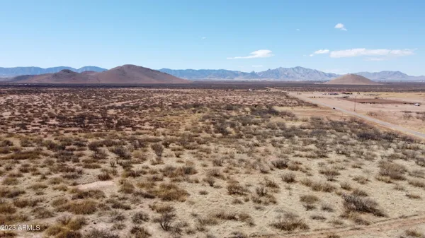 $60,000 | 20-acres South Kansas Settlement Road, Pearce, AZ 85625