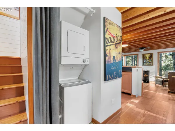 $699,000 | 32 Hamilton Avenue, Underwood, WA 98651