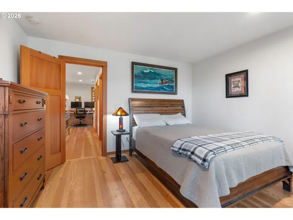 $699,000 | 32 Hamilton Avenue, Underwood, WA 98651