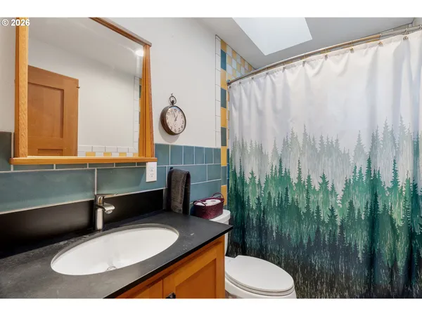 $699,000 | 32 Hamilton Avenue, Underwood, WA 98651