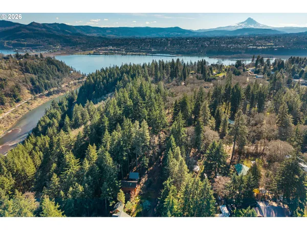 $699,000 | 32 Hamilton Avenue, Underwood, WA 98651