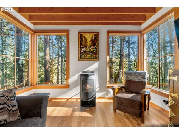 $699,000 | 32 Hamilton Avenue, Underwood, WA 98651