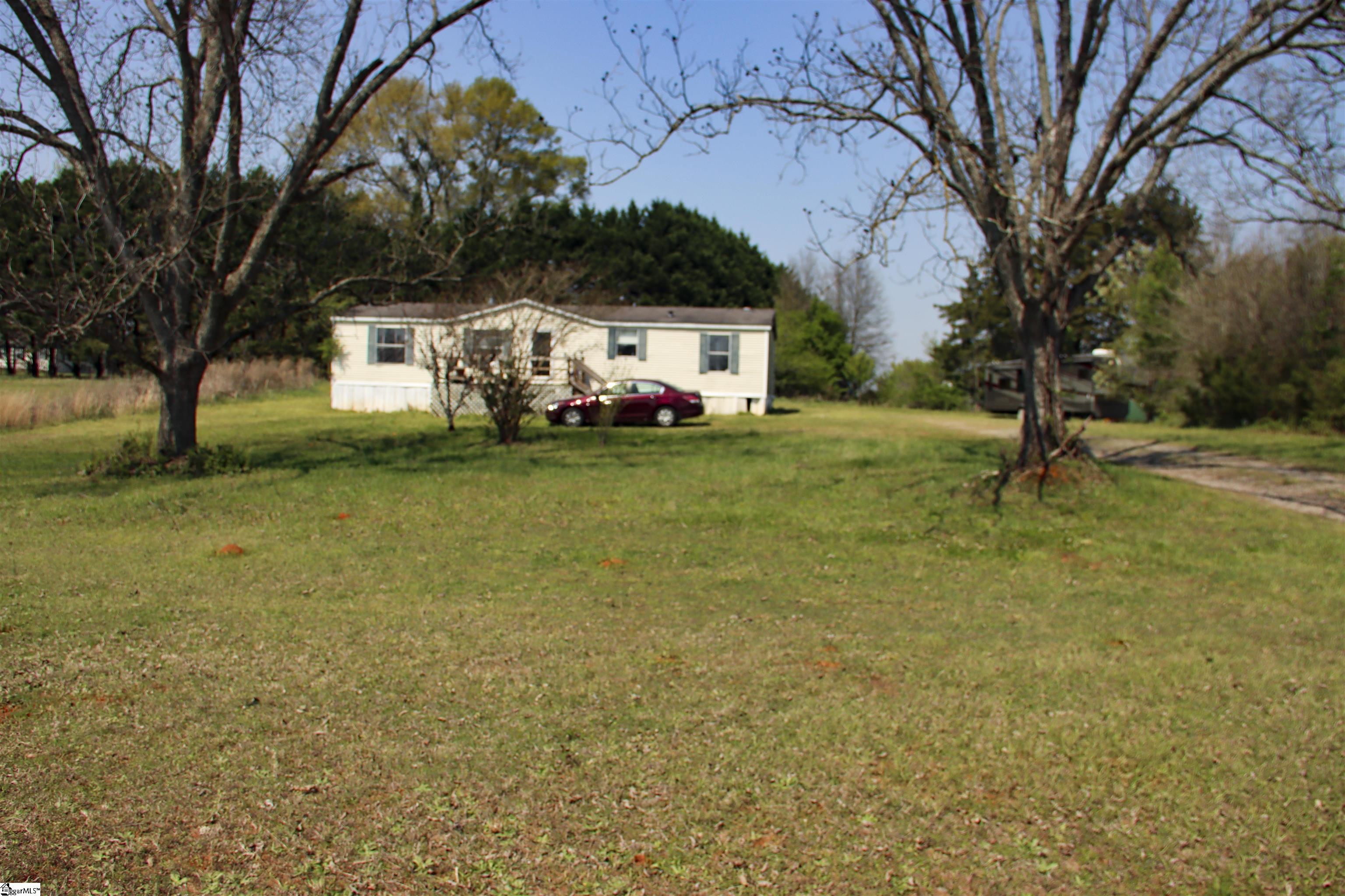 124 Arabian Way Anderson, SC 29626 - Photo 3 of 13