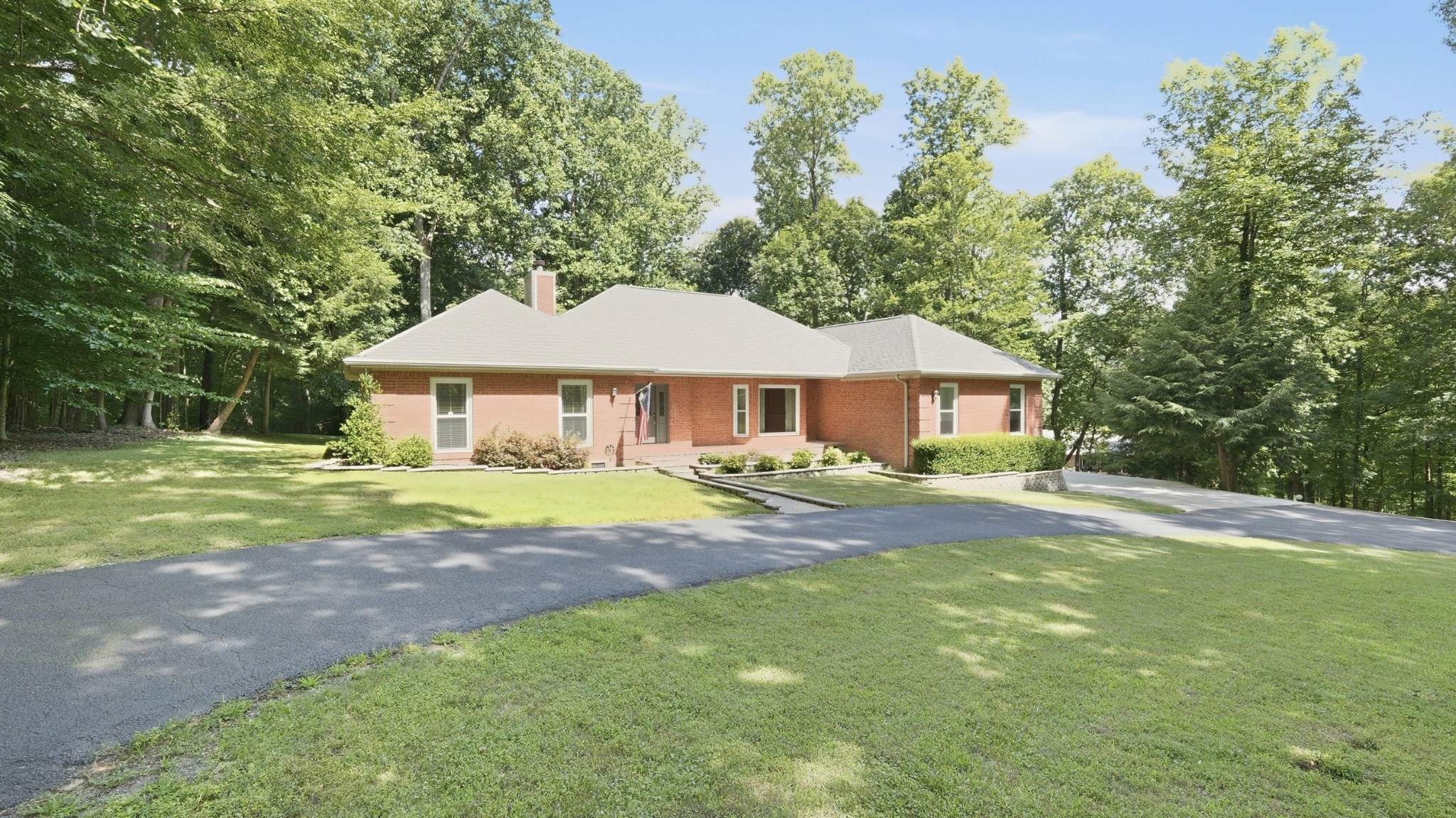 419 Laurel Crown Road Manchester, TN 37355 - Photo 6 of 58