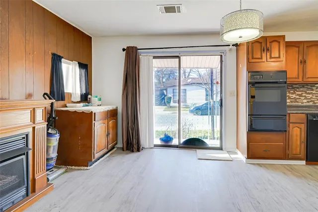 $2,700 | 7721 Mohawk Drive, Dallas, TX 75235