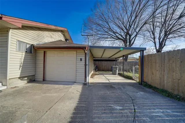 $2,700 | 7721 Mohawk Drive, Dallas, TX 75235