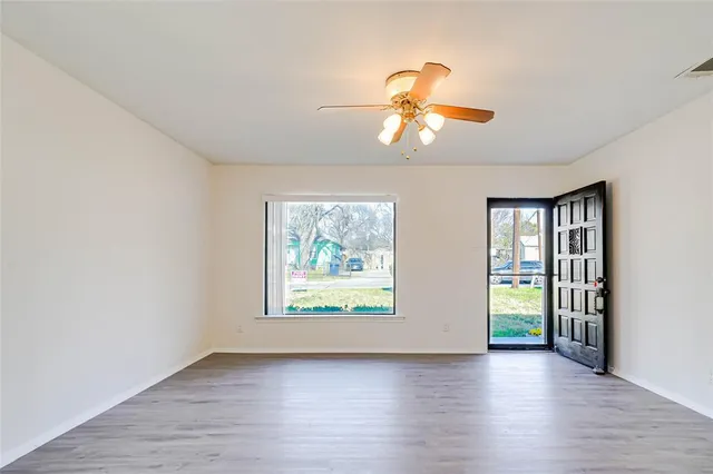 $2,700 | 7721 Mohawk Drive, Dallas, TX 75235