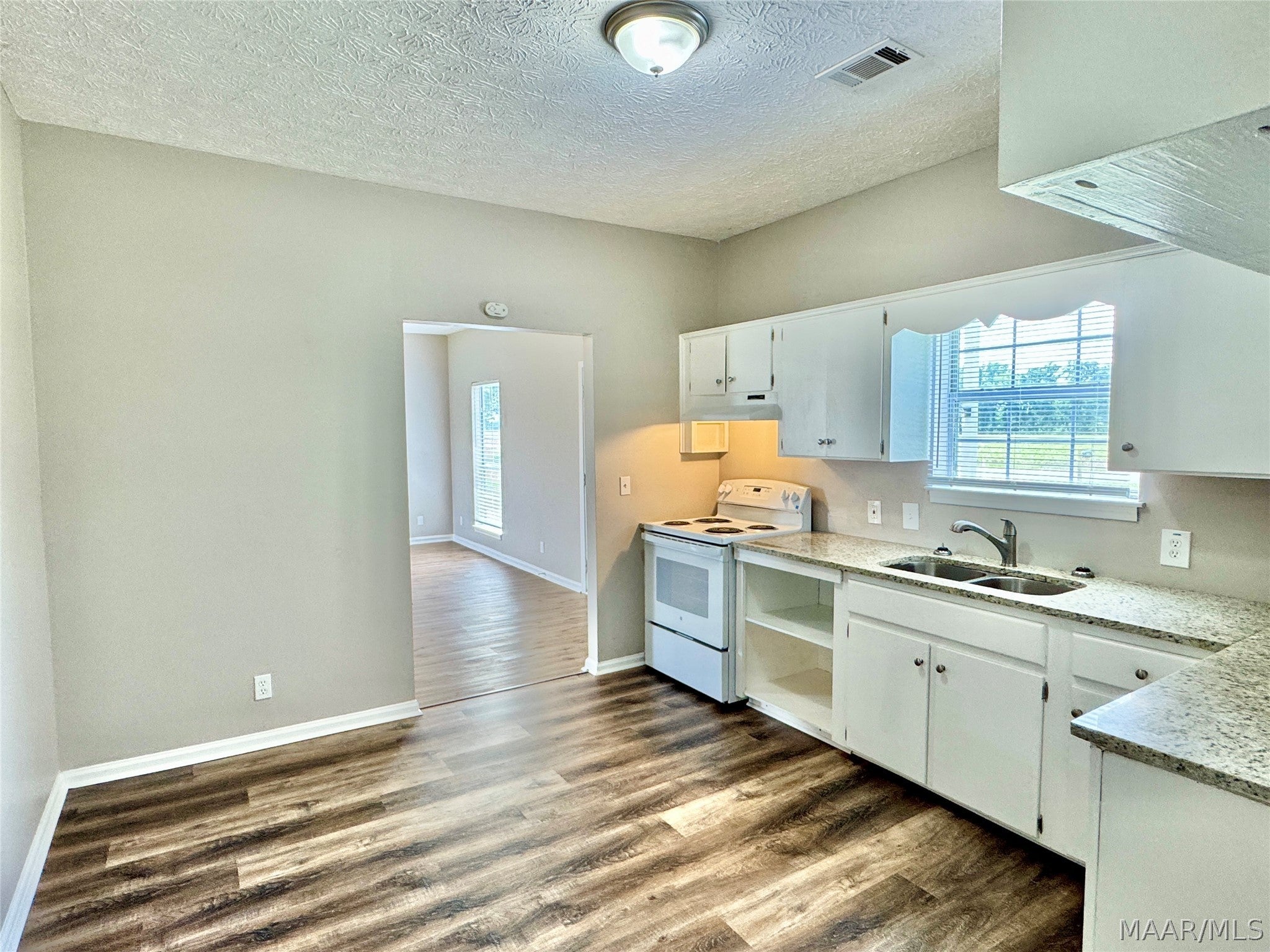 1520 Hogan Road Deatsville, AL 36022 - Photo 16 of 27 Gallery Image 16