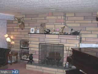 11612 Proctor Road Philadelphia, PA 19116 - Photo 4 of 6 Gallery Image 4
