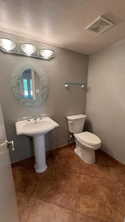 $2,300 | 4930 West Torrey Pines Circle, Glendale, AZ 85308