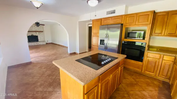 $2,300 | 4930 West Torrey Pines Circle, Glendale, AZ 85308