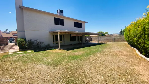 $2,494 | 4930 West Torrey Pines Circle, Glendale, AZ 85308