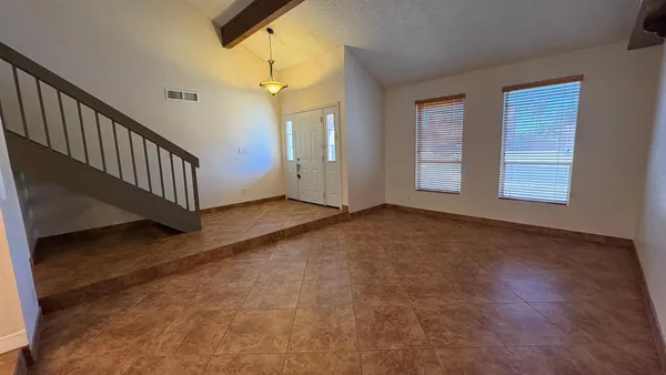 $2,300 | 4930 West Torrey Pines Circle, Glendale, AZ 85308