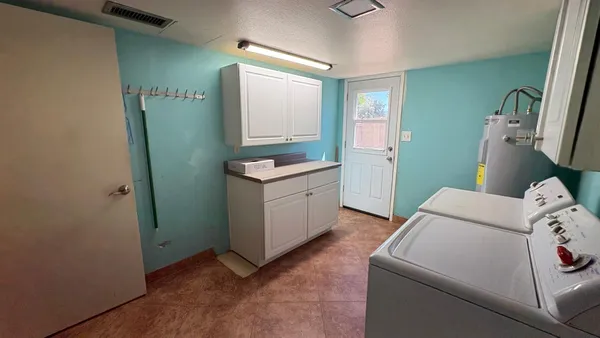 $2,300 | 4930 West Torrey Pines Circle, Glendale, AZ 85308