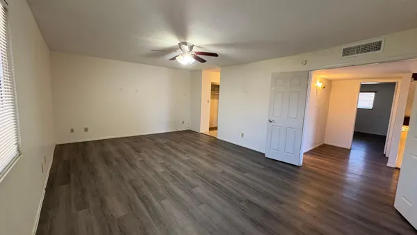 $2,300 | 4930 West Torrey Pines Circle, Glendale, AZ 85308
