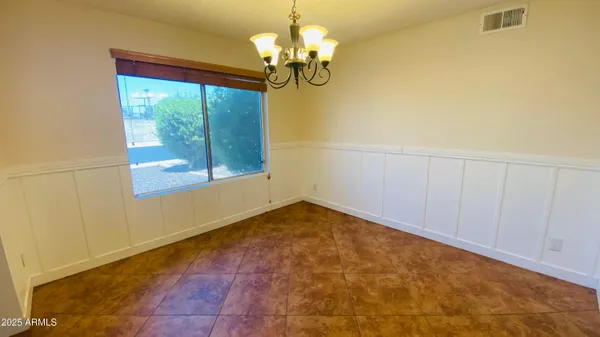 $2,300 | 4930 West Torrey Pines Circle, Glendale, AZ 85308