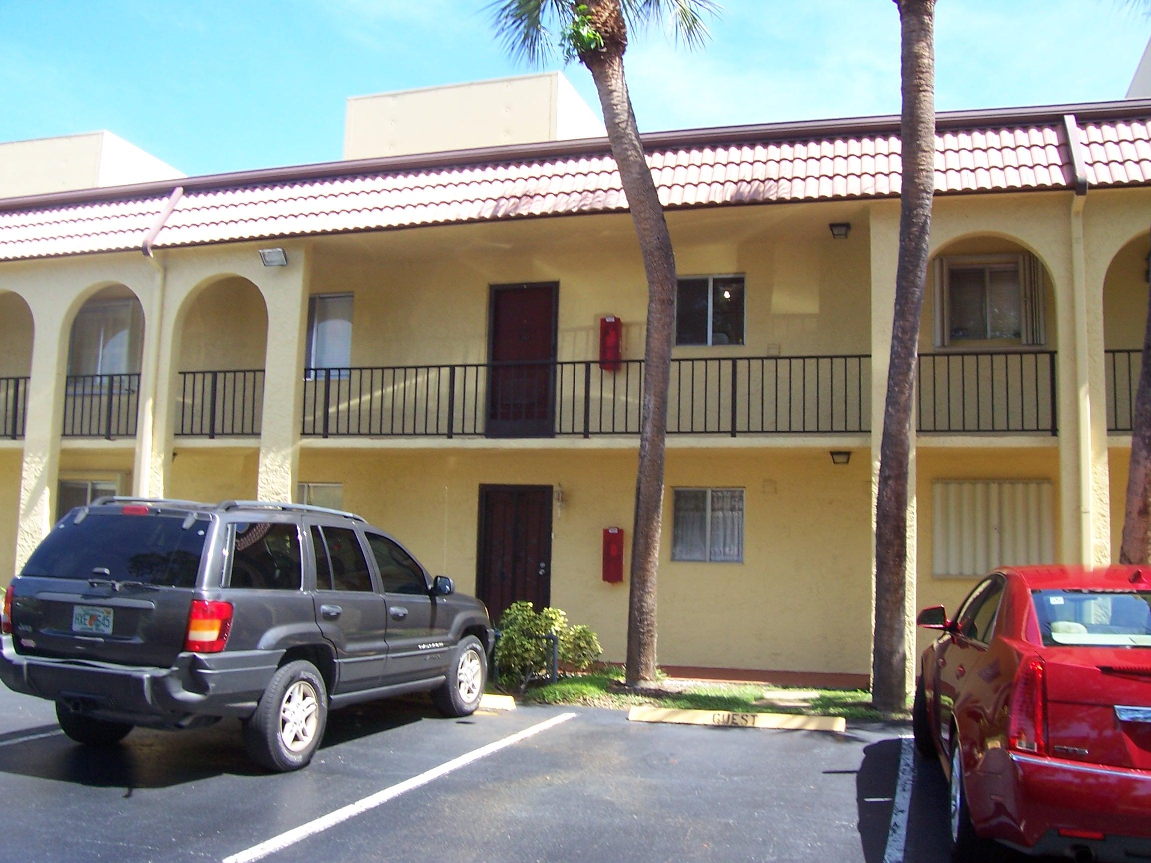 872 Southwest 9th St Circle, Unit 203 Boca Raton, FL 33486 - Photo 14 of 15 872-203 OUT SIDE BLDG.