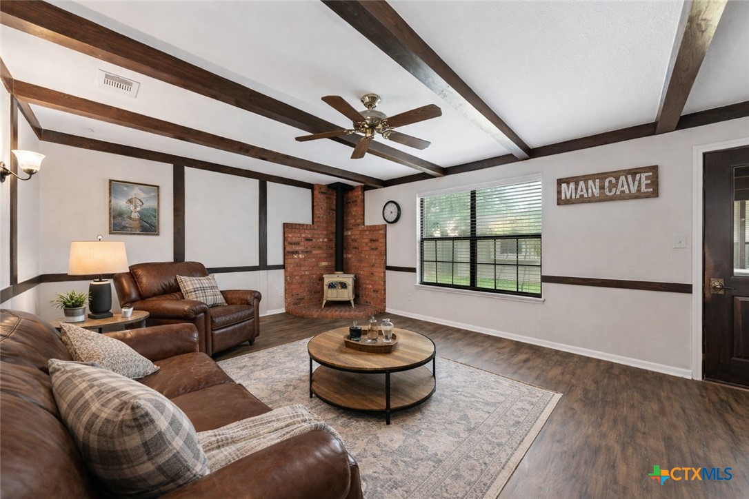 1903 North Harding Avenue Cameron, TX 76520 - Photo 14 of 44 Living Area 2-Virtually Staged