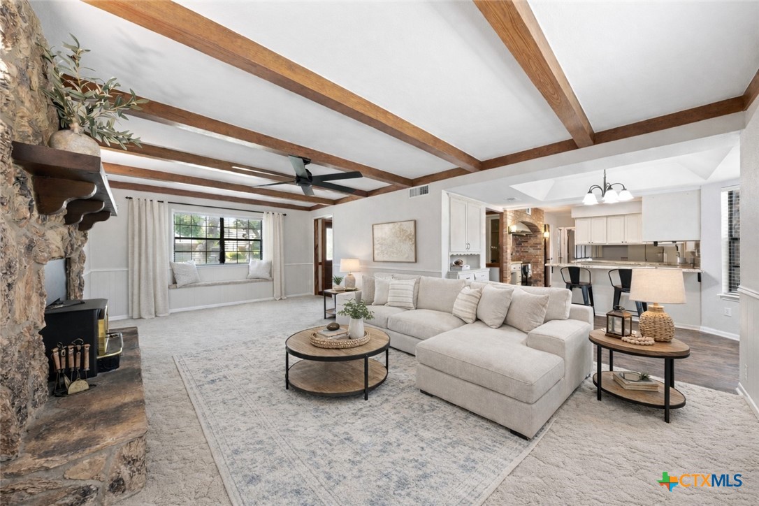 1903 North Harding Avenue Cameron, TX 76520 - Photo 10 of 44 Living Area 1-Virtually Staged